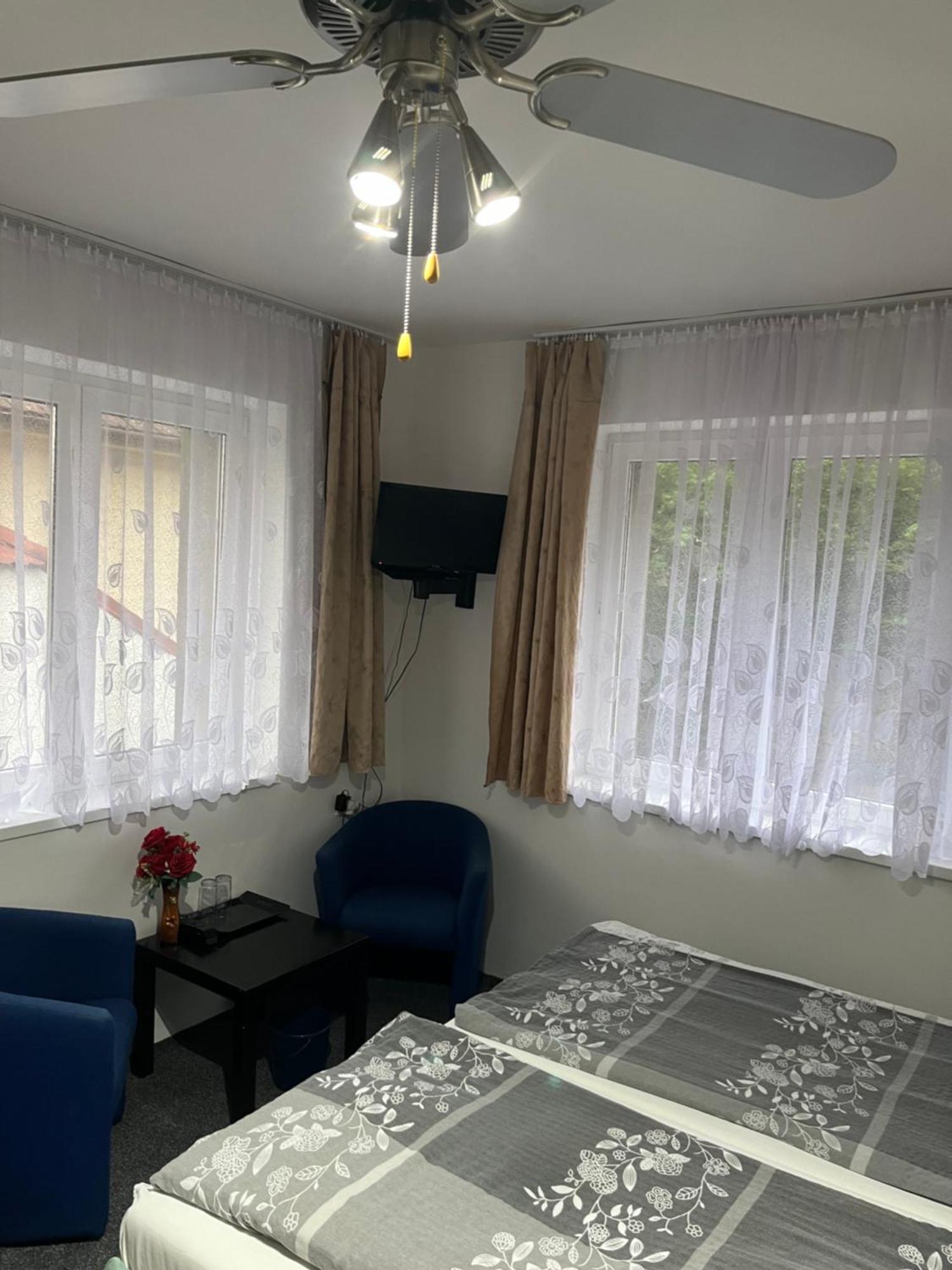 Vilo 3* Bratislava