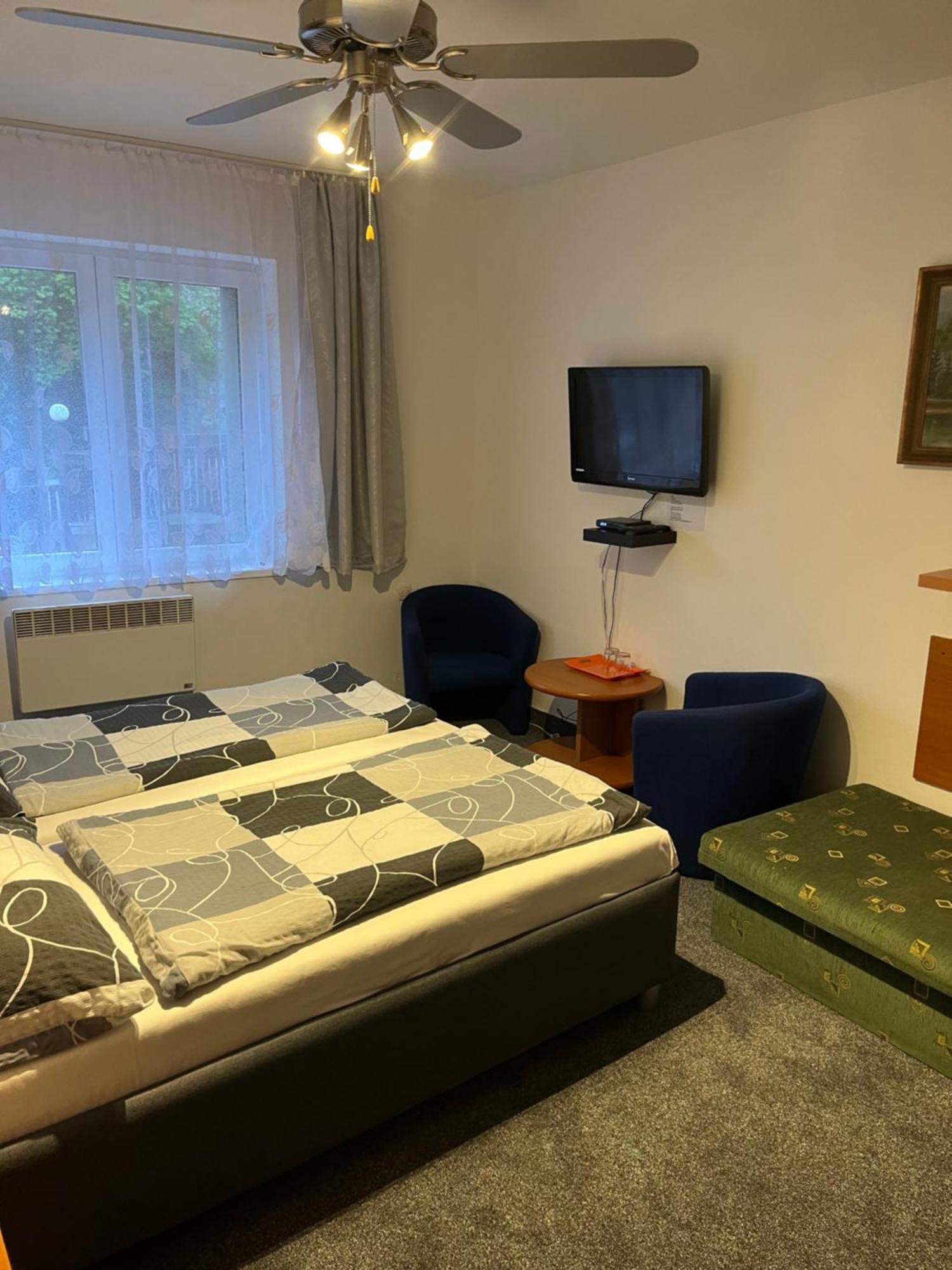Vilo 3* Bratislava